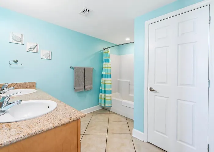 Holiday home Spacious 3br 3bath 12th Floor, Million-dollar Gulf Views *