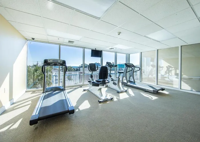 Spacious 3br 3bath 12th Floor, Million-dollar Gulf Views Holiday home